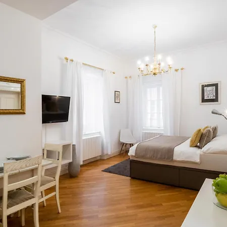 Historic Center Apartment